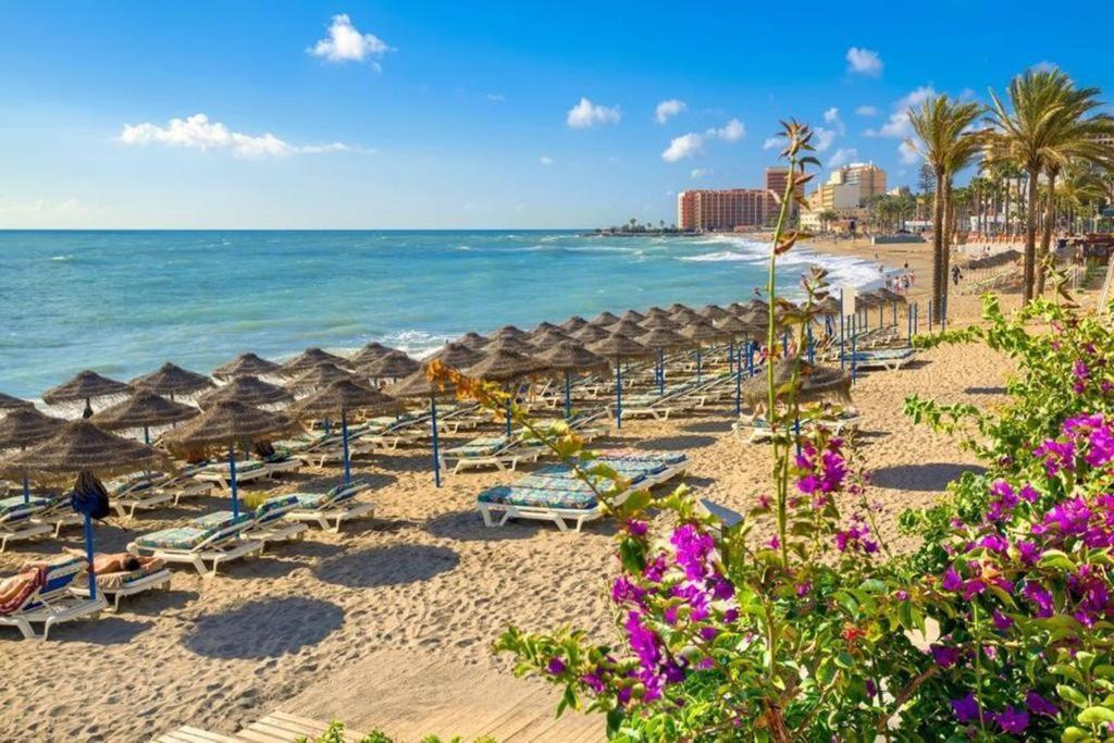 Benalbeach Playa Suite Бенальмадена Екстер'єр фото
